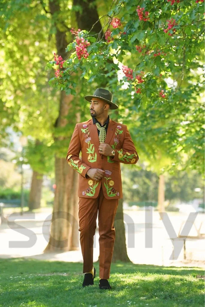 Men Floral & Butterflies Designer Embroidery Suit Stylish Rust Two Piece Suit Country Western Suit Groom Suit Wedding Cocktail Party Attire